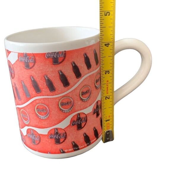 Vintage Coca-Cola 1997 Always Refreshing Collectible Bottles & Caps Mug HTF - Picture 10 of 10